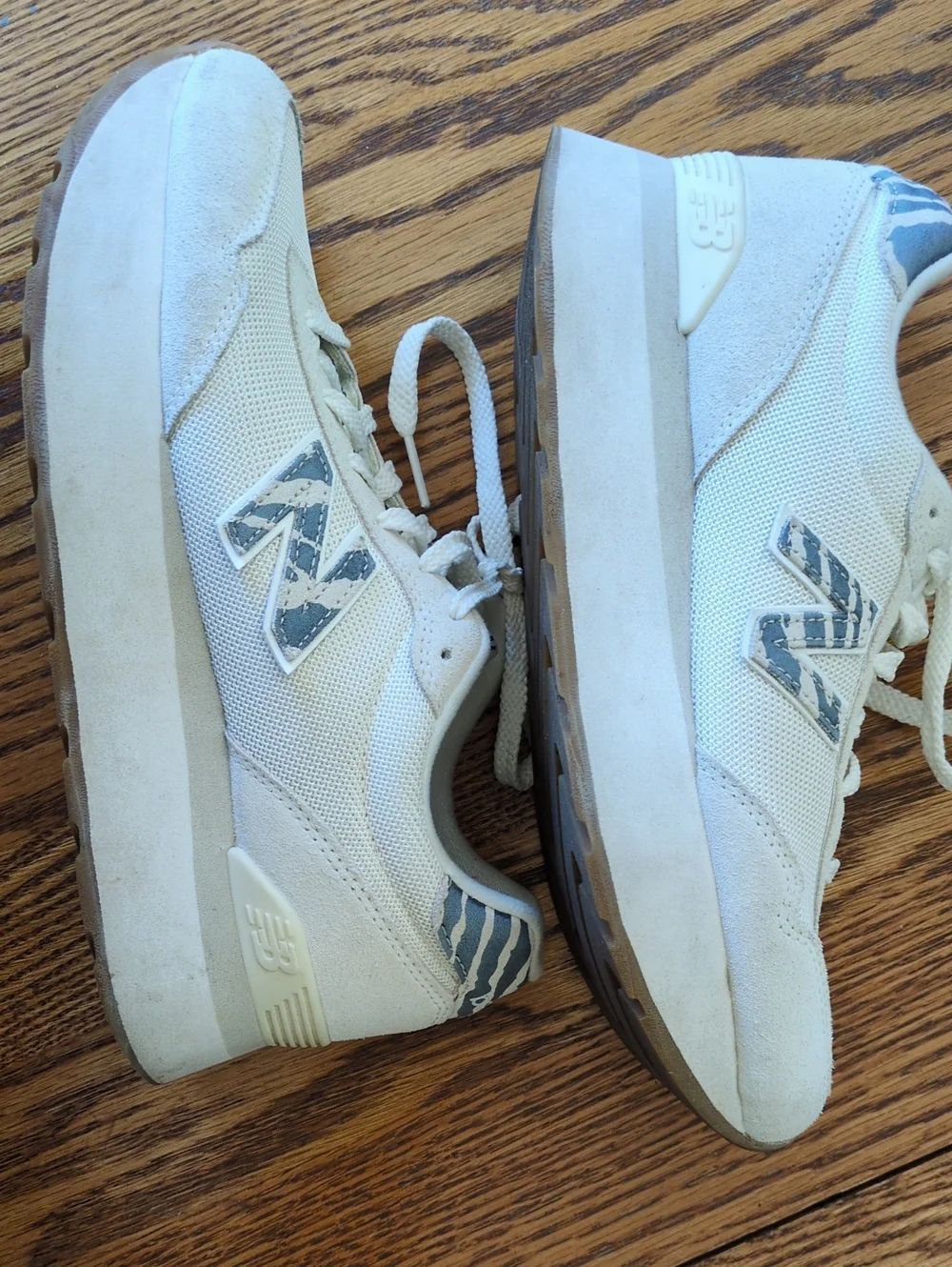 New Balance 515H White and Gray Athletic Lace-Up Sneakers